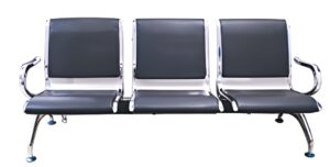 3-SEATaER CUSHION CHAIR